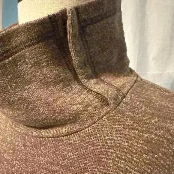 GUC Women’s Pullover Sweatshirt. Cowel Neck. Pockets. Size Medium. - Picture 2 of 8